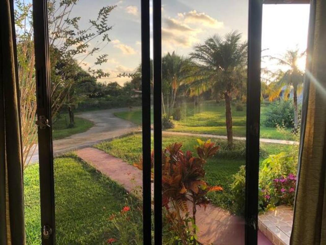 Linda Casa De Verano Con Amplias Zonas Verdes San Isidro De El General Ngoại thất bức ảnh